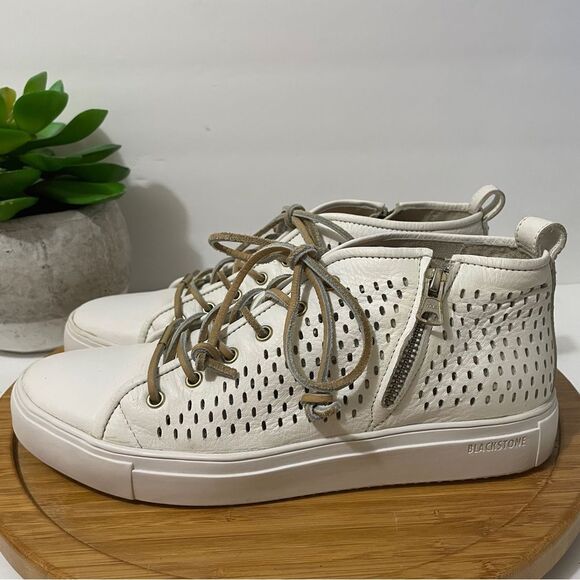 Blackstone Leather Mid Sneaker Women's White Perforated‎ Tennis Shoe Size 10 - Picture 1 of 10